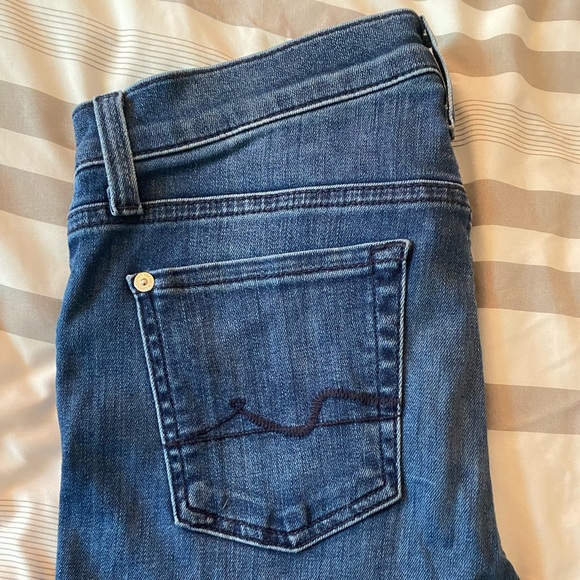 Women’s 7 For All Mankind Jeans - Gwenevere cut - Picture 2 of 8